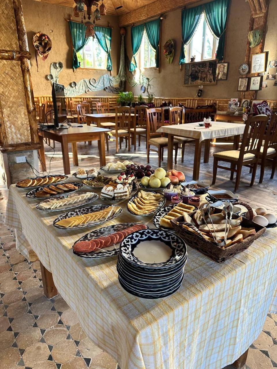 Hotel Latif Samarkand Buitenkant foto