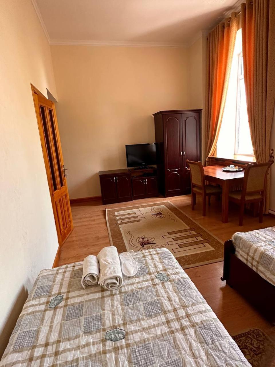 Hotel Latif Samarkand Buitenkant foto